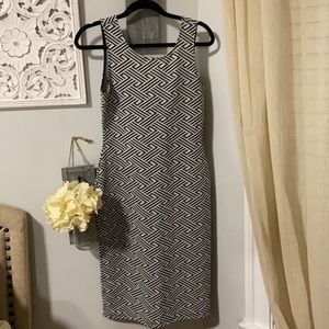 Black and white patterned dress